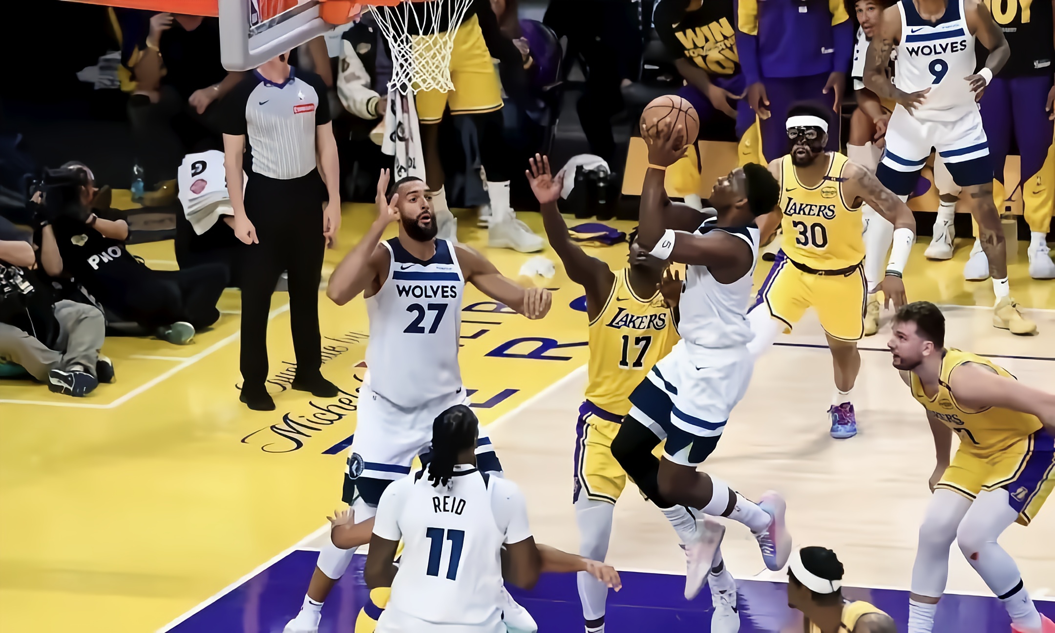 关于NBA季后赛清晨走向成谜,波士顿凯尔特人状态回暖,震撼外界,身体对抗强度拉满的信息 关于NBA季后赛清晨走向成谜,波士顿凯尔特人状态回暖,震撼外界,身体对抗强度拉满的信息