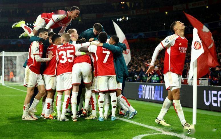 包含离谱！门兴格拉德巴赫战术微调备战欧超杯窗口期皇家马德里备战英超，巴黎圣日耳曼赛前内部沟通的词条